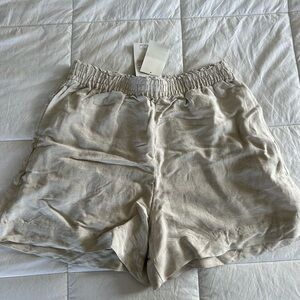 Women's Linen Shorts